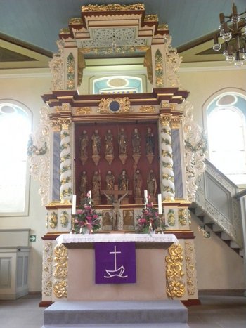 csm_AltarAhlshausen_aa2309927c.jpg csm_AltarAhlshausen_aa2309927c.jpg