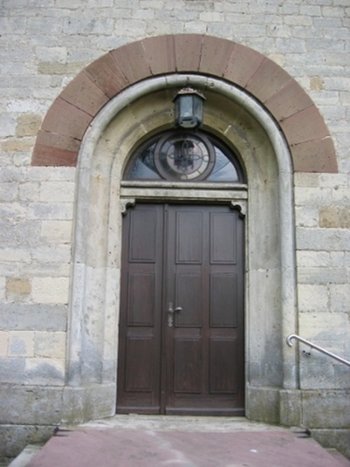 csm_20130624_TuerAhlshausen_4bf5e43b3f.jpg csm_20130624_TuerAhlshausen_4bf5e43b3f.jpg